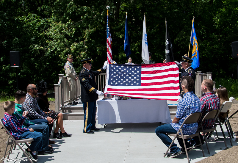 AMVETS MWDM Spaulding Burial fb 061017-46.jpg